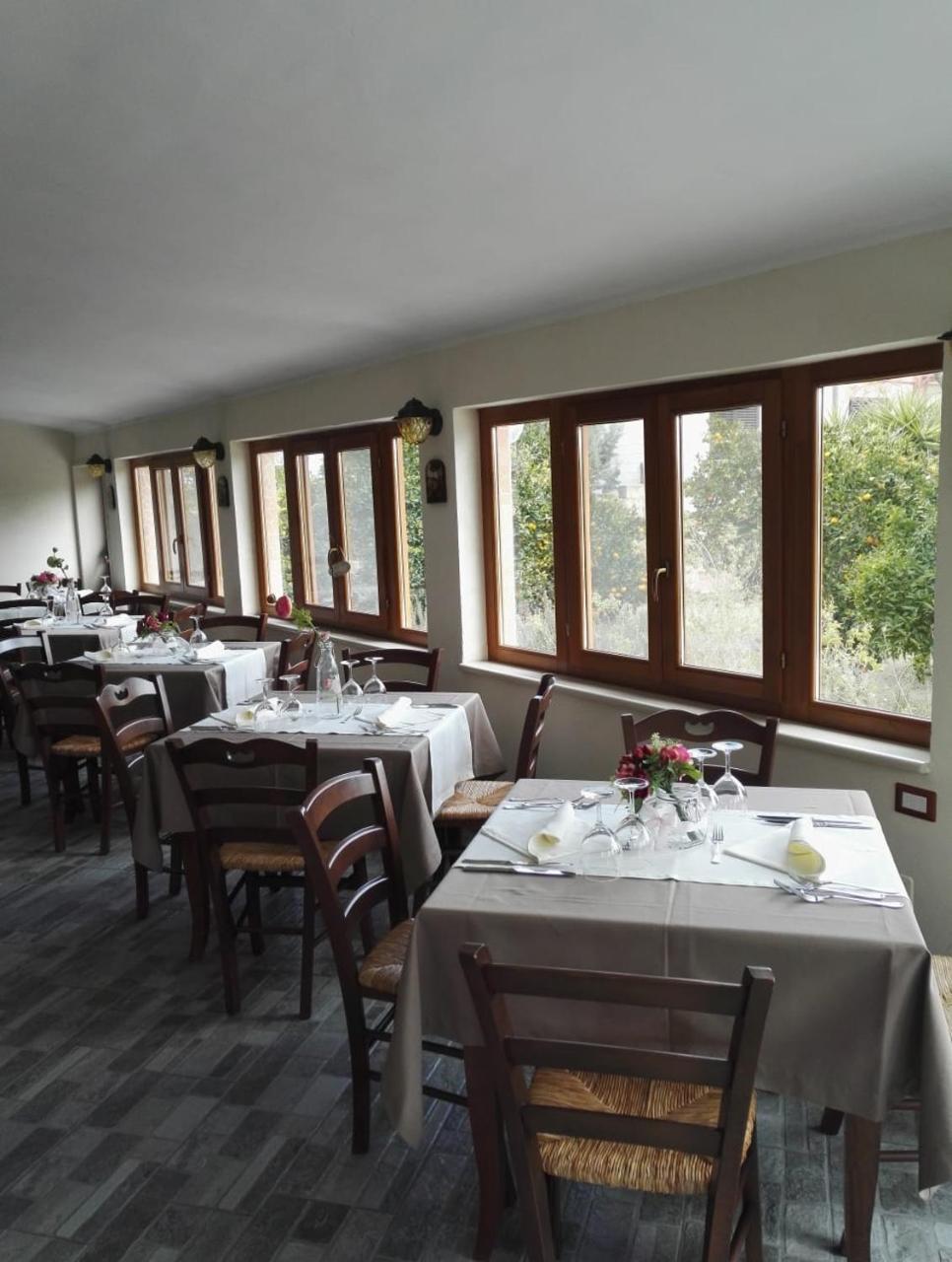 Agriturismo Il Mulino Villa Trinitapoli Bagian luar foto