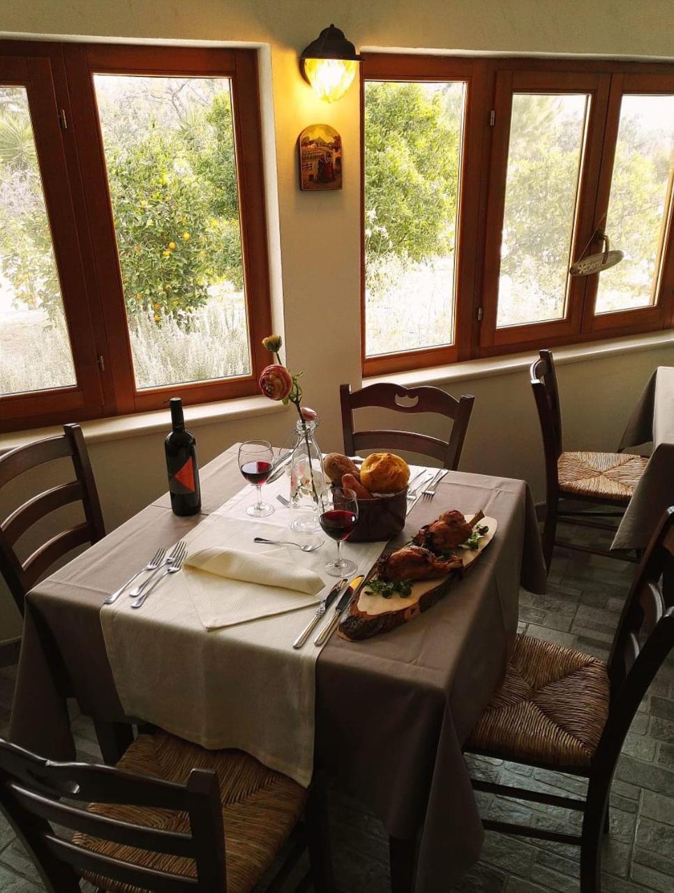 Agriturismo Il Mulino Villa Trinitapoli Bagian luar foto